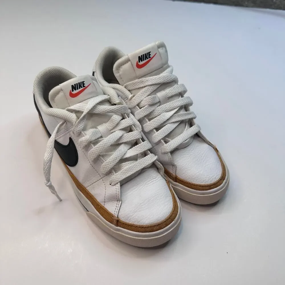 Nike Court Legacy Nature Sneakers